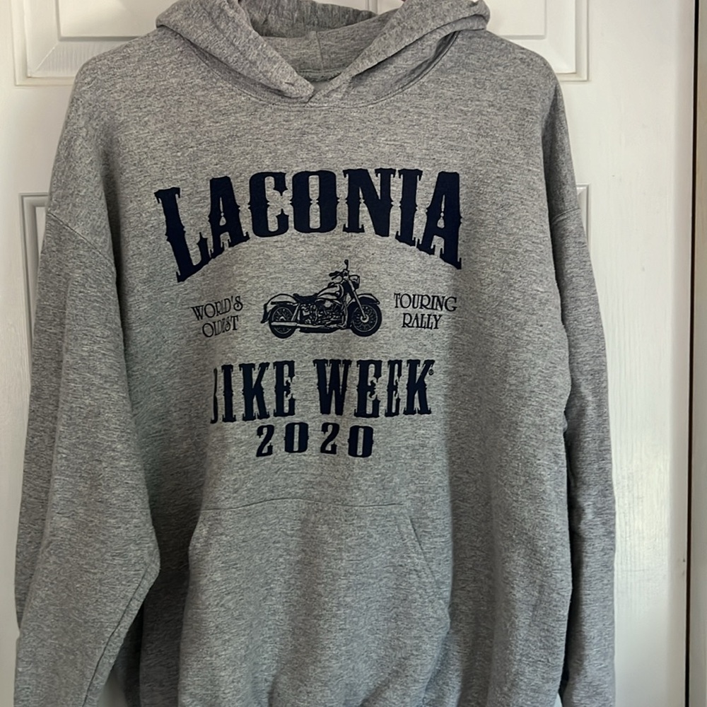 Sweatshirt - Picture 4 of 4